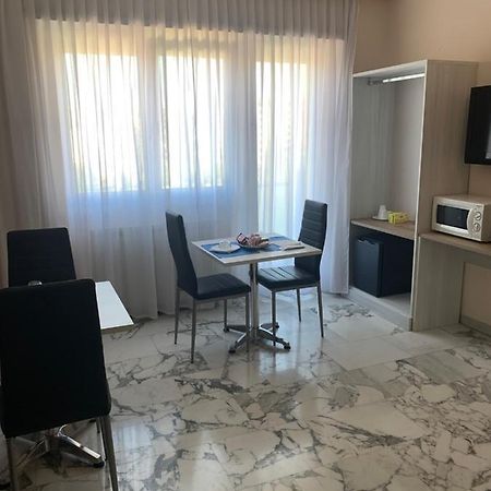 Domus Della Radio Bed & Breakfast Roma Dış mekan fotoğraf